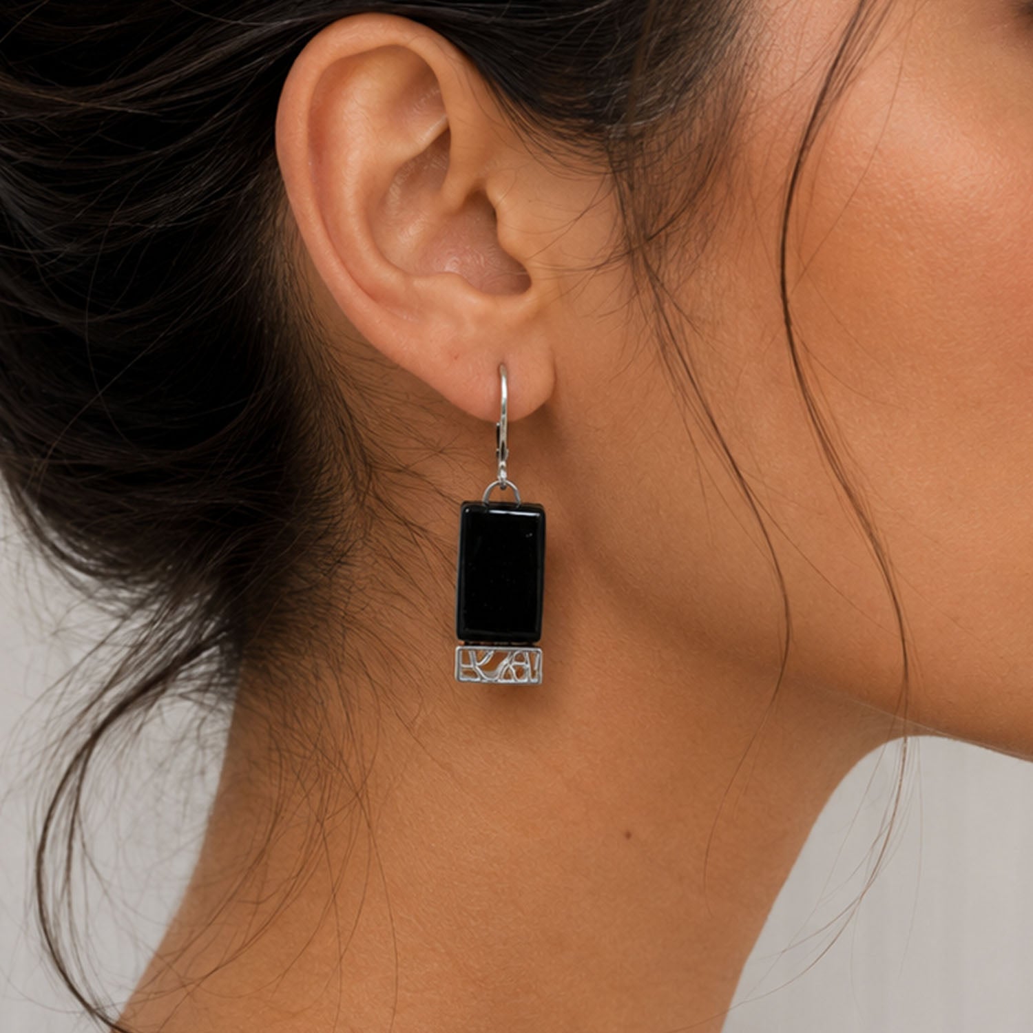 Boucles d'oreilles en verre opaque