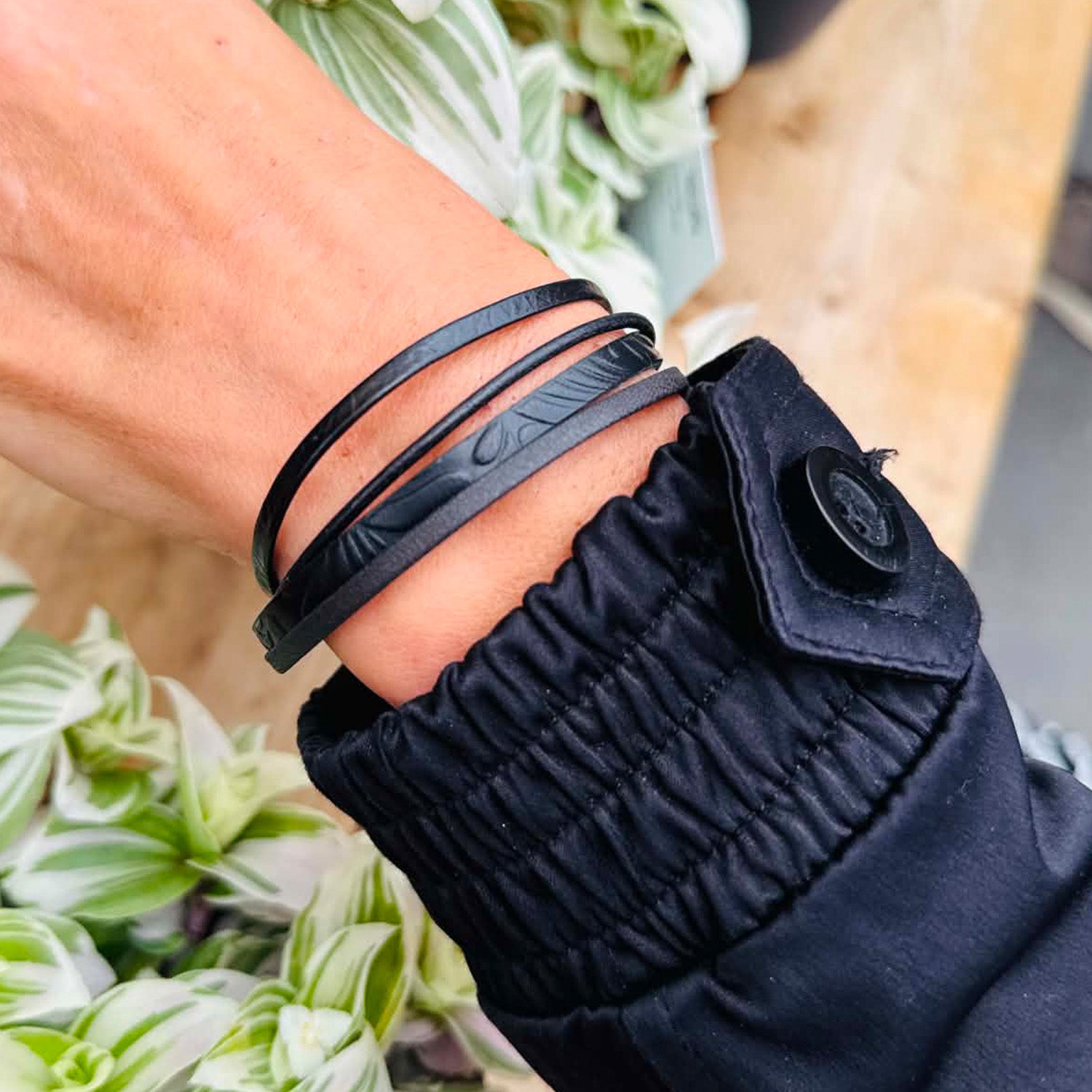 Multiple engraved bracelet