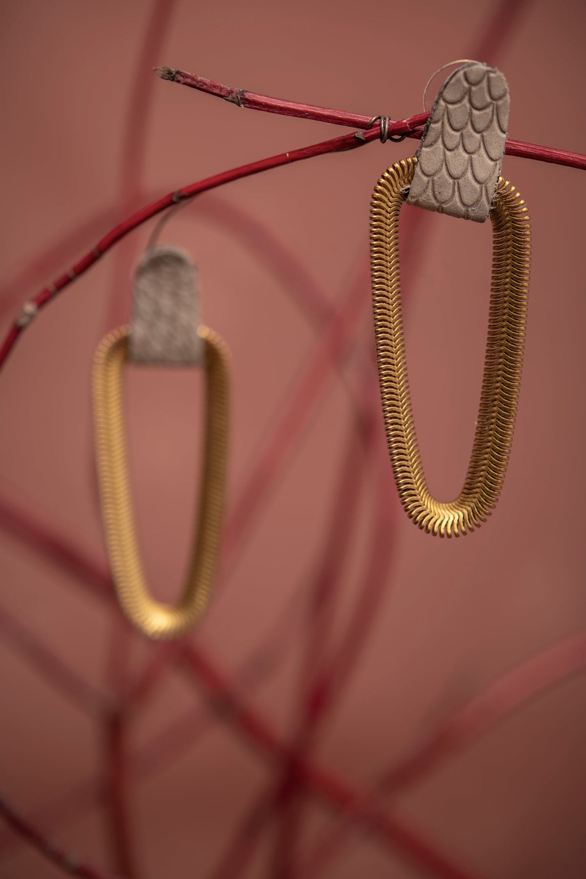 9e AVENUE boucles d'oreilles en cuir et laiton