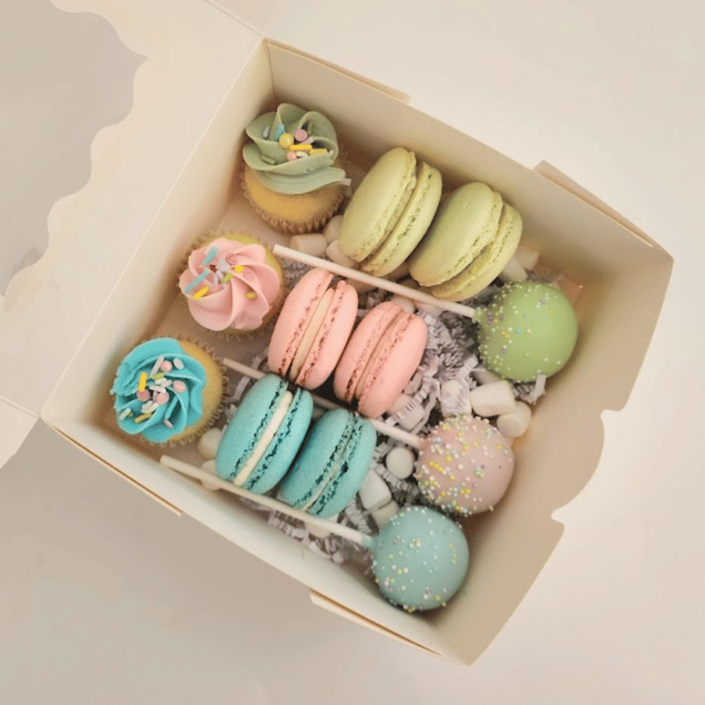 Macarons et cake pops pour 1 à 4 personnes - Chocolata
