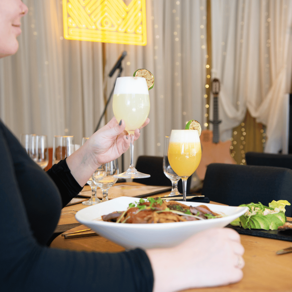 L'Épicurien-Repas 3 services et bouteille de vin pour 2 personnes - Resto-Bar Lima
