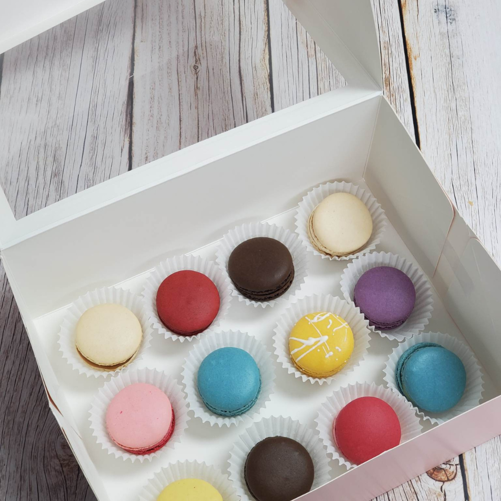 Gâteau et sucreries pour un groupe - Pâtisserie Noisette et Chocolat