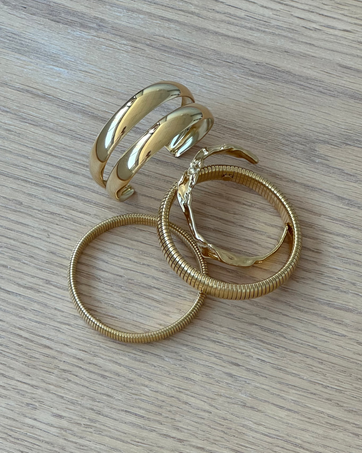 Bracelet bangle Irregular