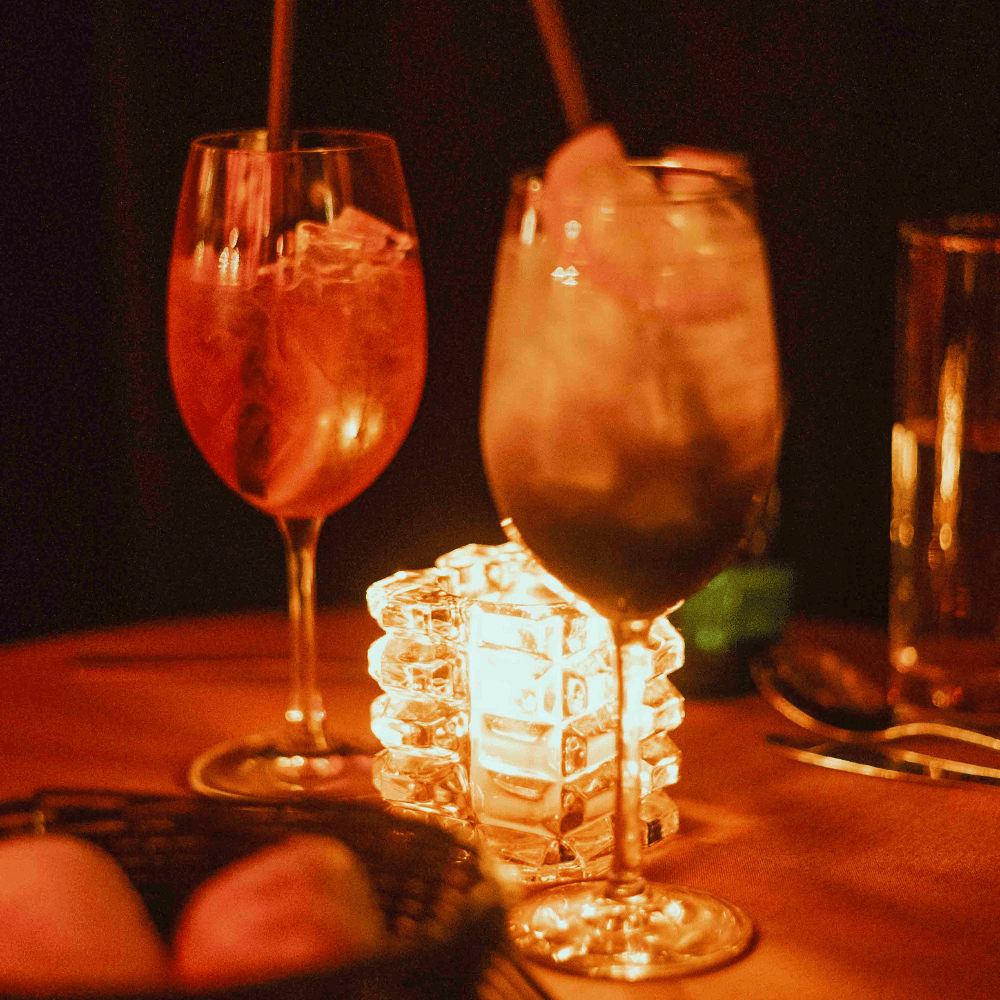 Apéro-spectacle pour 2 personnes - Le Balcon Cabaret Chic
