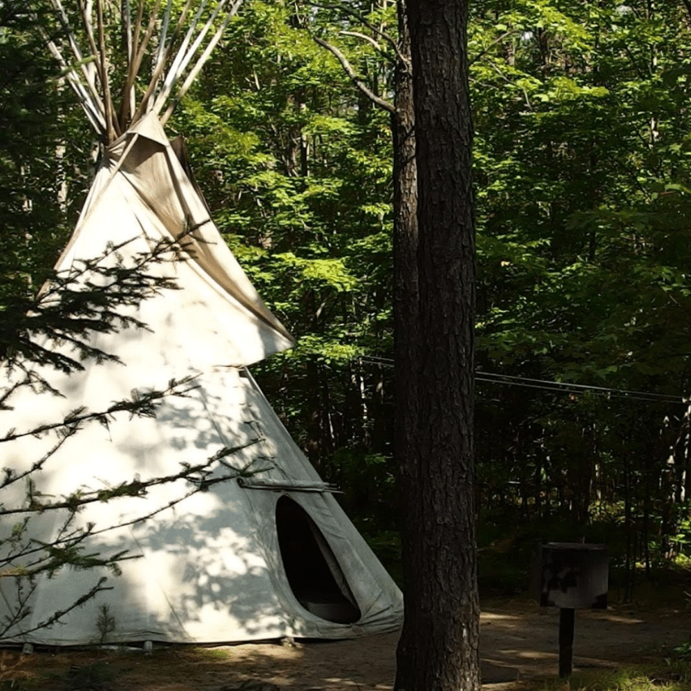 Canot ou kayak pour 2 personnes - Camping et tipis Labelle et la Rouge