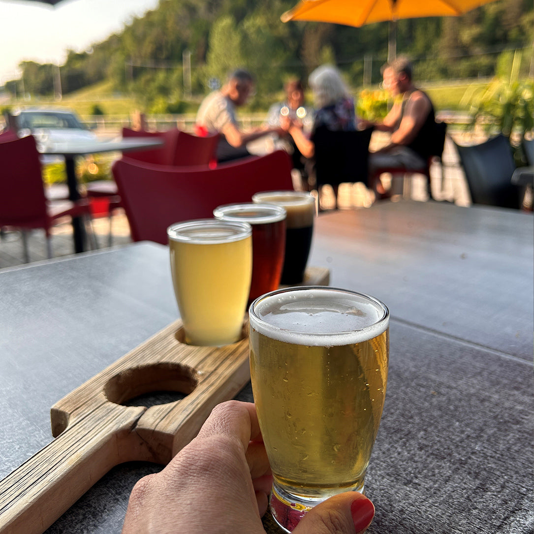 Bière de microbrasserie et plateau gourmet pour 2 personnes - Resto-Pub Belles & Bum