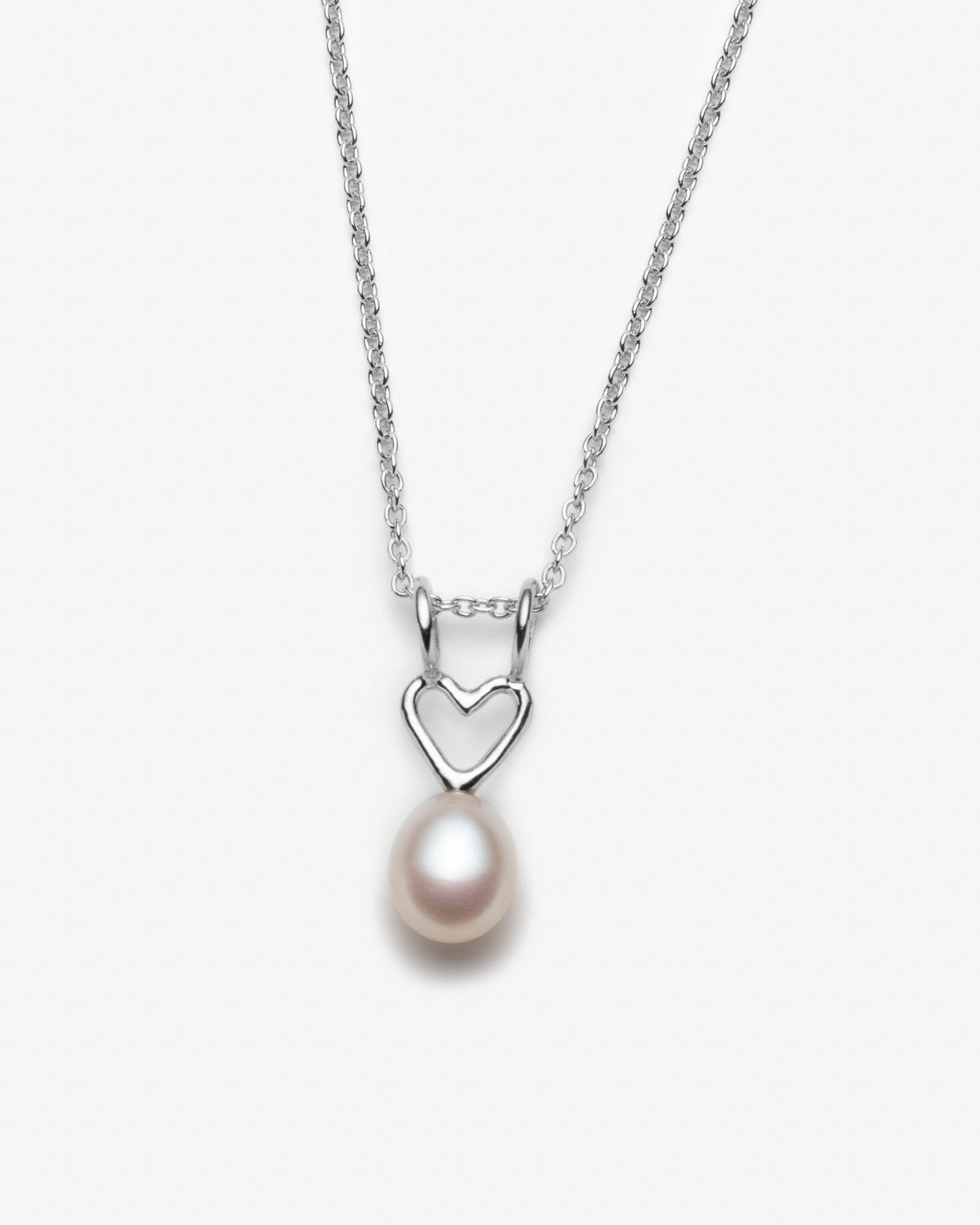 Collier avec breloque coeur et grosse perle blanche
