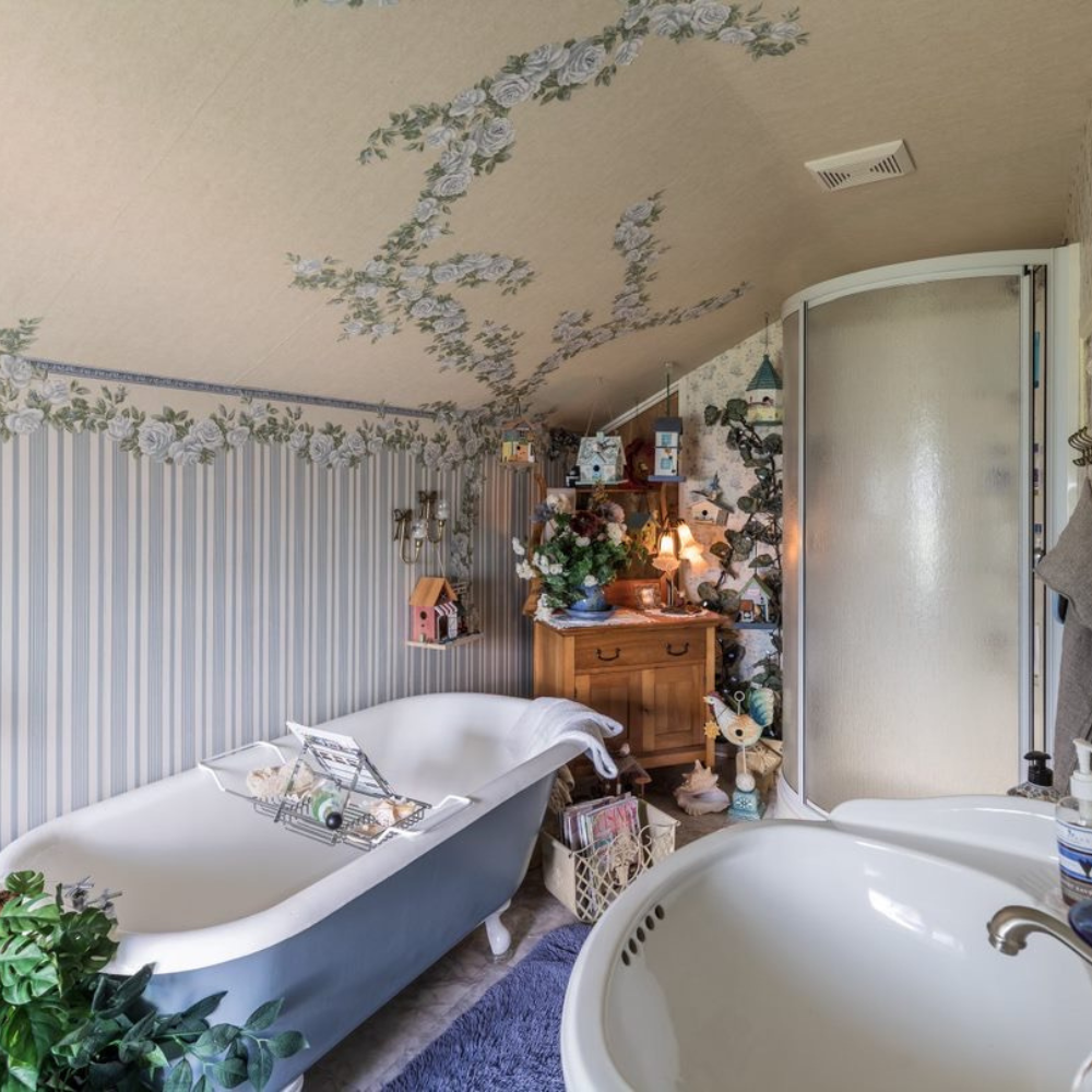 Nuitée romantique avec panier cadeau pour 2 personnes - La Maison du Notaire
