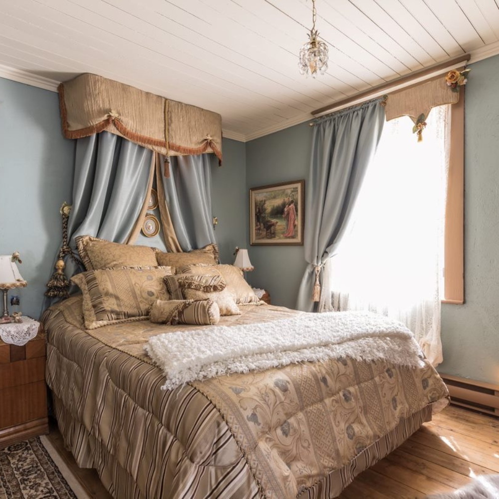 Nuitée romantique avec panier cadeau pour 2 personnes - La Maison du Notaire