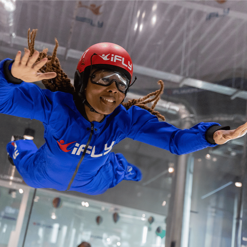 Expérience de chute libre intérieur pour 1 personne, 2 vols d'initiation - iFLY Montréal