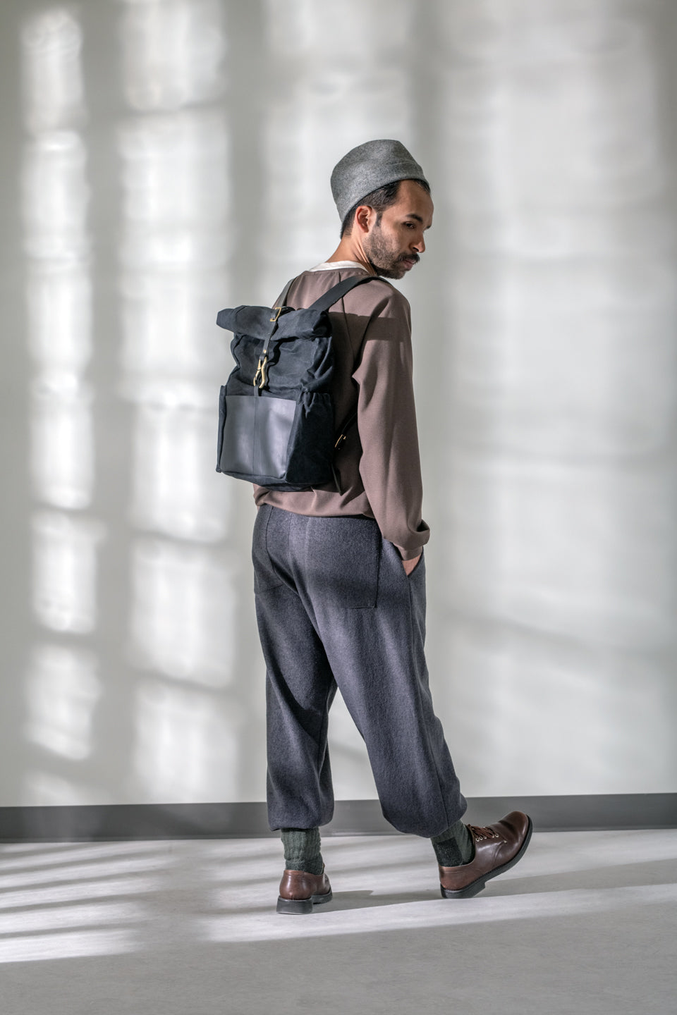 Sac à dos en cuir et coton ciré modèle DE LORIMIER