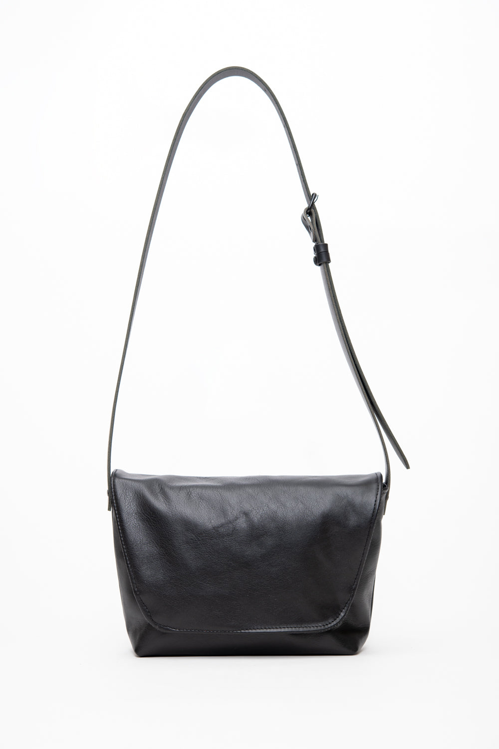 Sac besace en cuir, sac messager modèle BISCUIT
