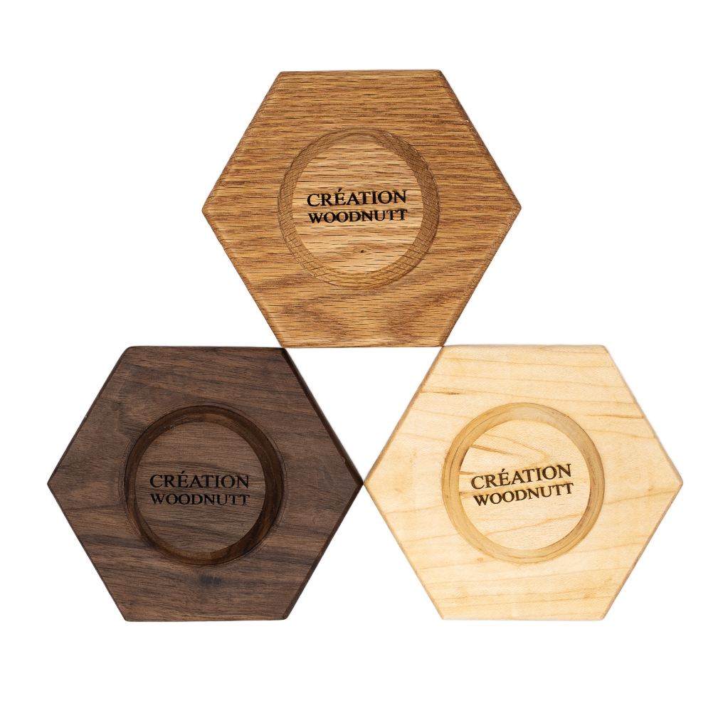 Planchette apéro hexagonale — porte-verre en bois massif