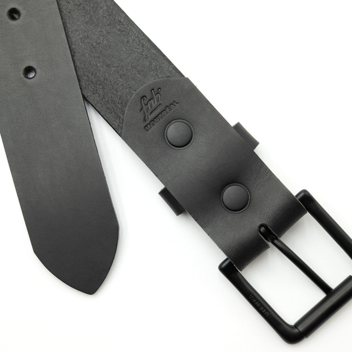 Ceinture en cuir noir mat