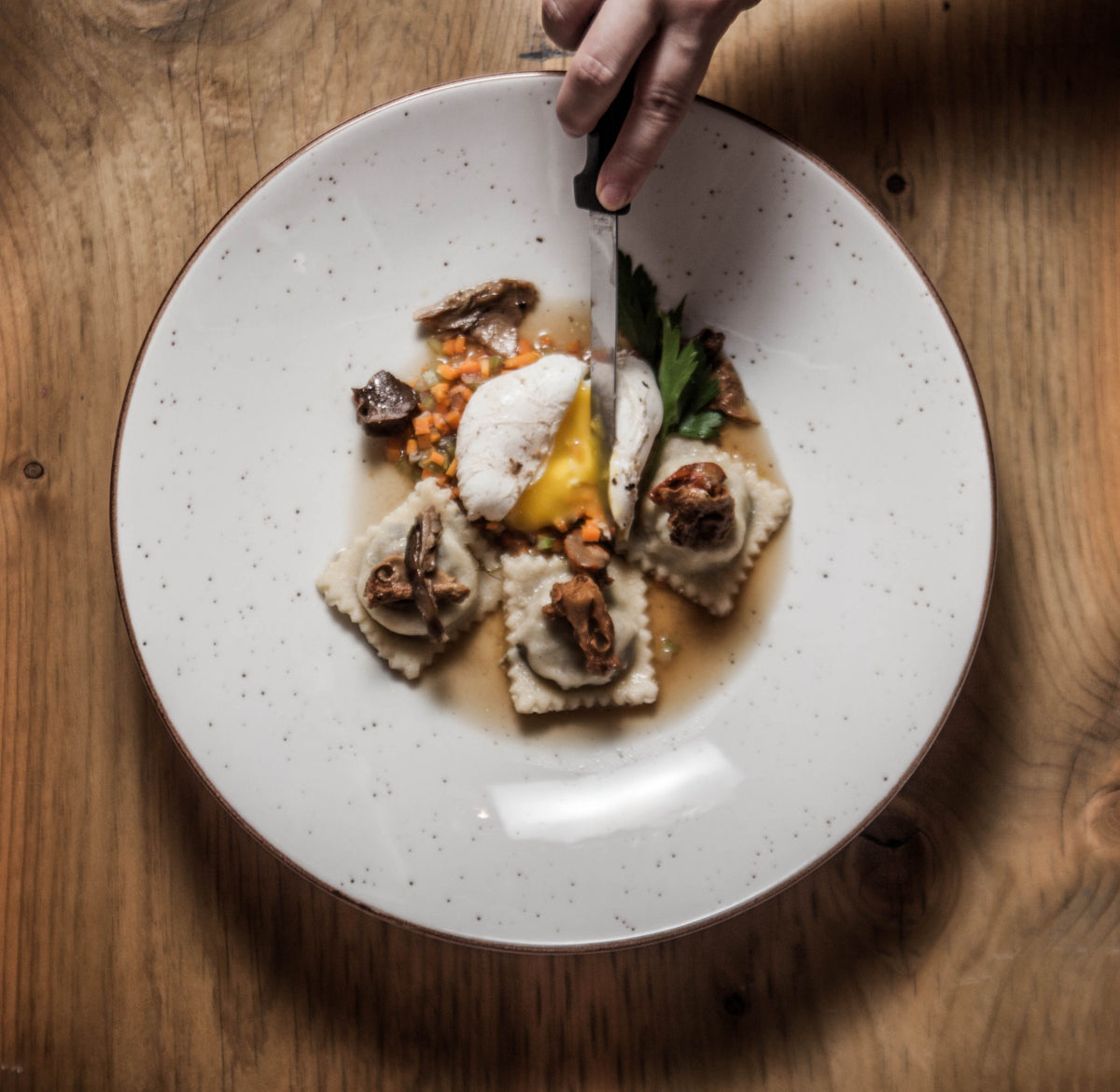 Recette Signé Local: Raviolis canard confit et champignons sauvages avec Gaspésie Sauvage