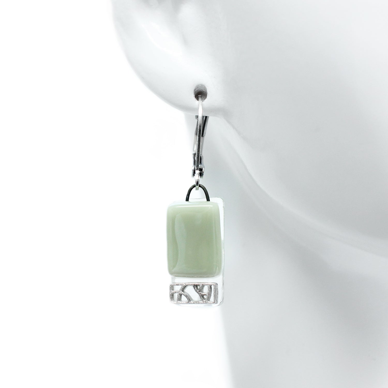 Boucles d'oreilles en verre opaque