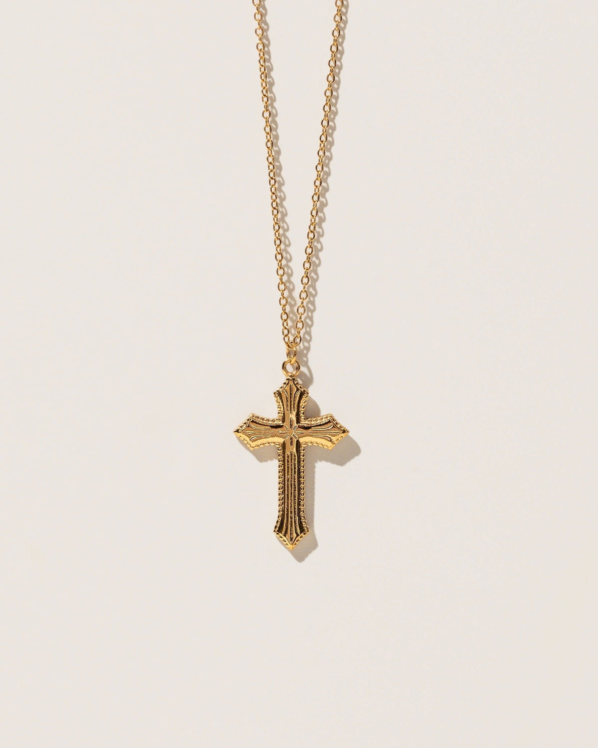 Collier Bold Cross