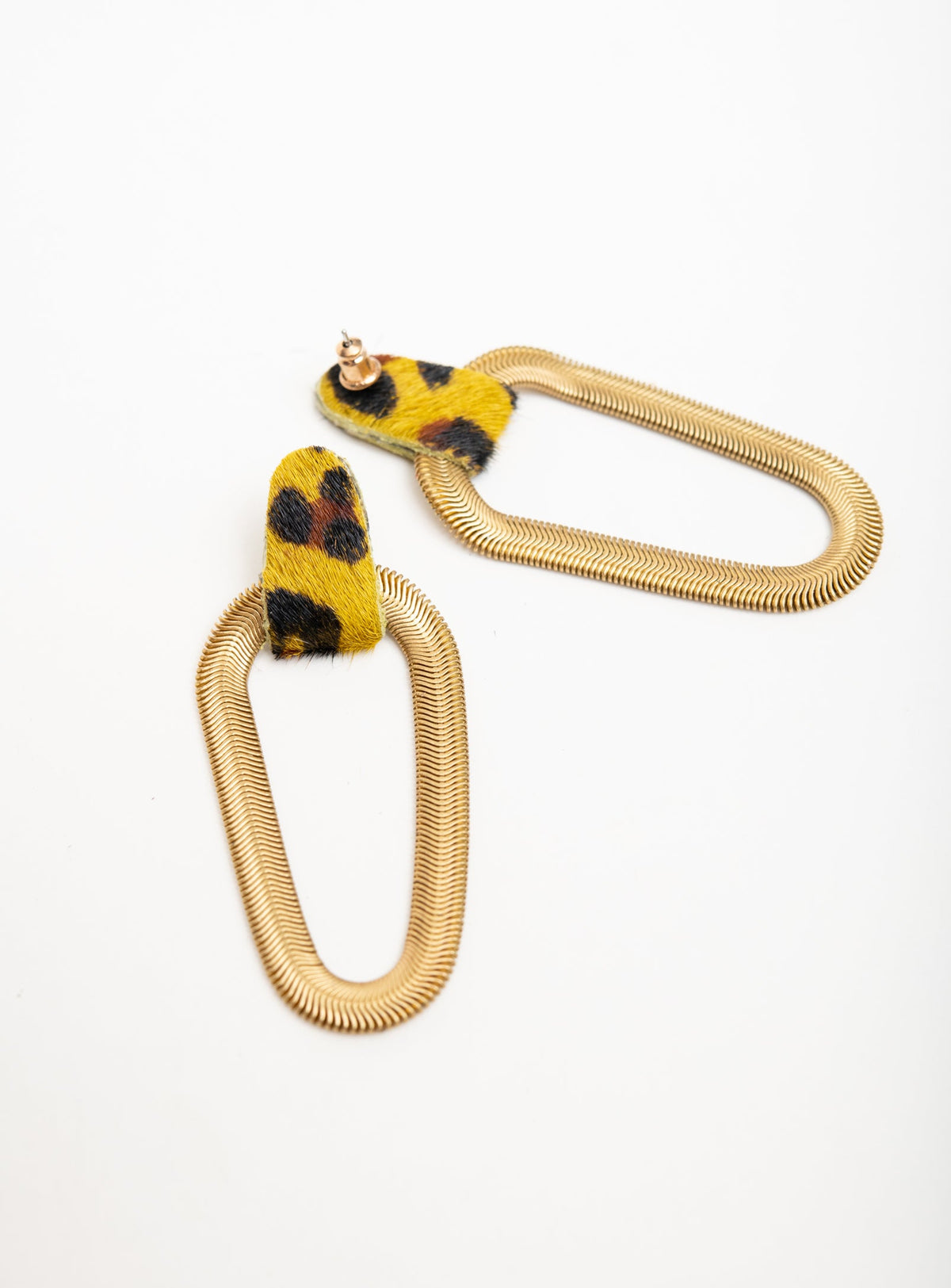 9e AVENUE boucles d'oreilles en cuir et laiton