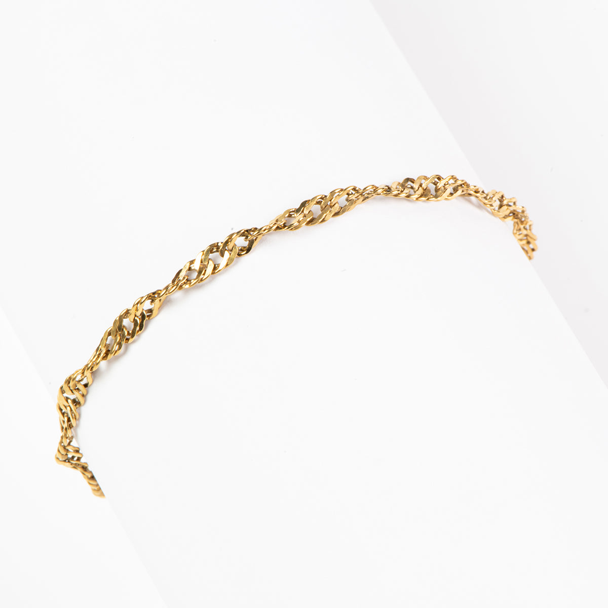 Alice bracelet 3