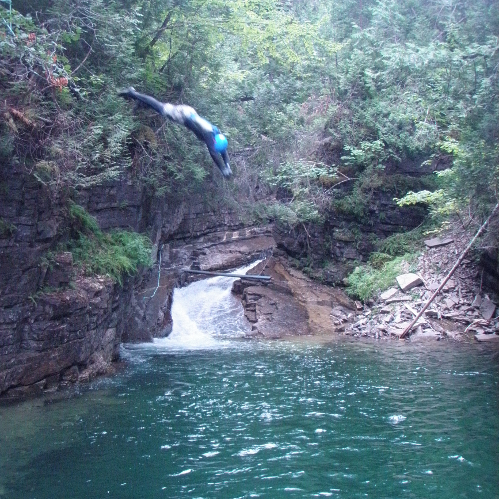 Canyoning et croisière/pêche en mer pour 2 personnes - Auberge Griffon Aventure