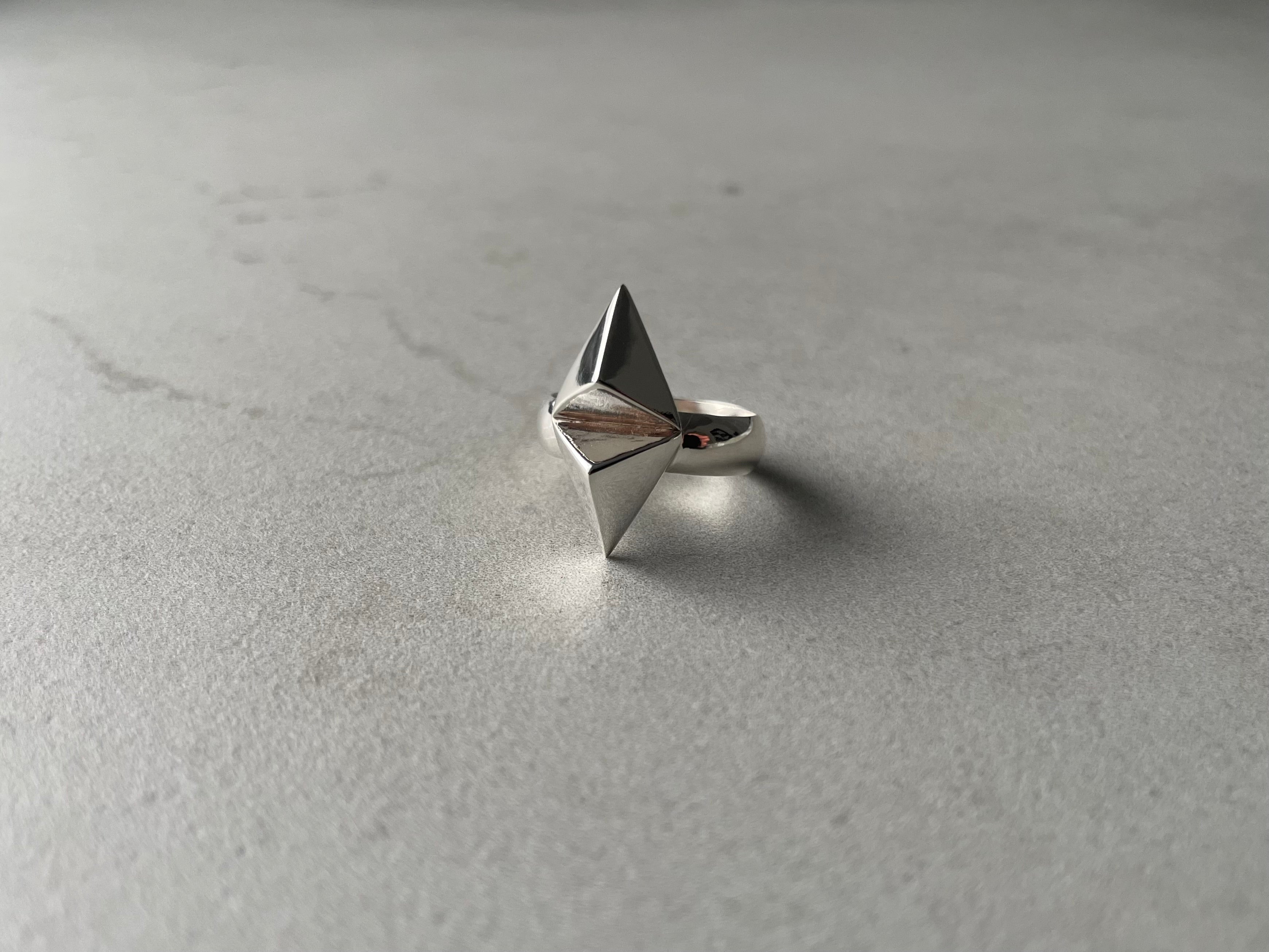 199VI ring