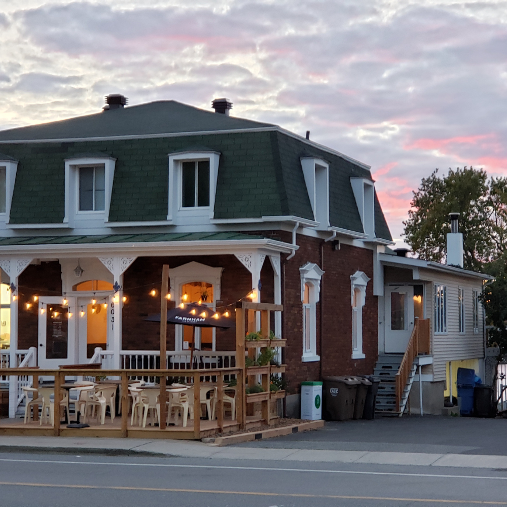 Bière et plateau d'entrée pour 2 personnes - Chez Nelson Café Bistro