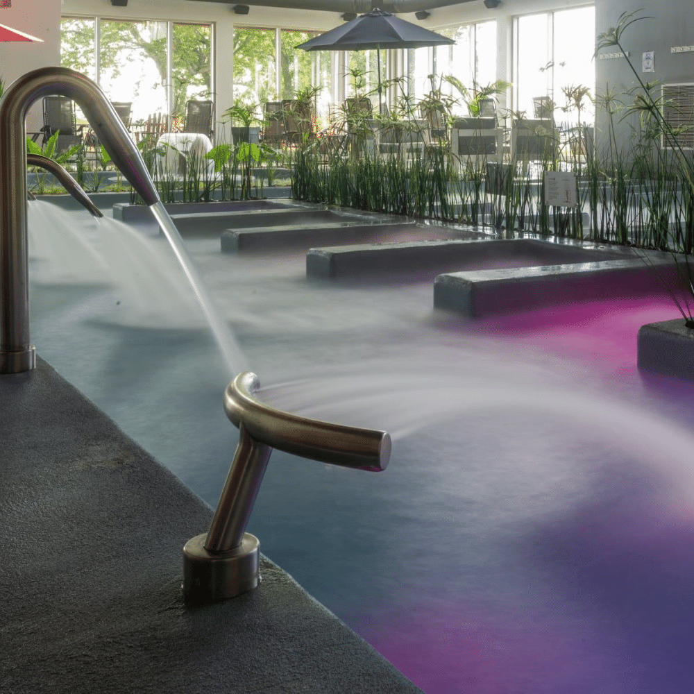 Bassin Eaunergique pour 2 personnes - Noah Spa de Venise-en-Québec
