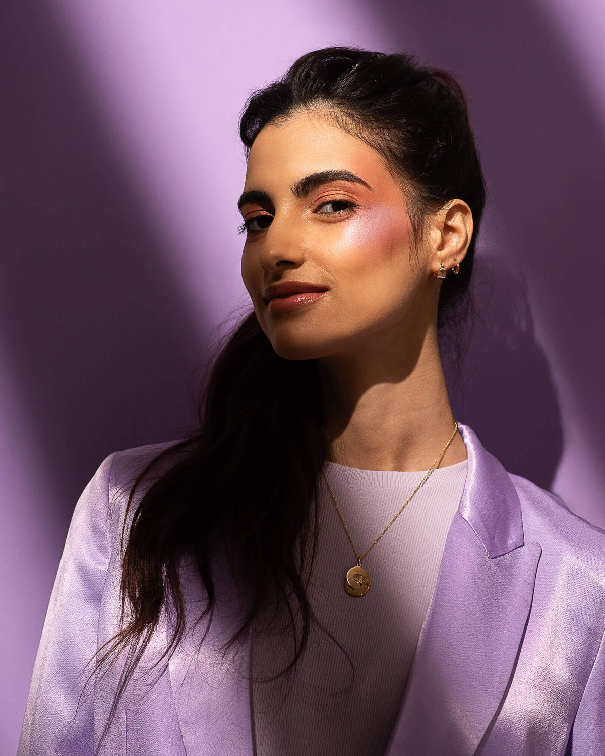 Leader - Chain and pendant with interlocking circles