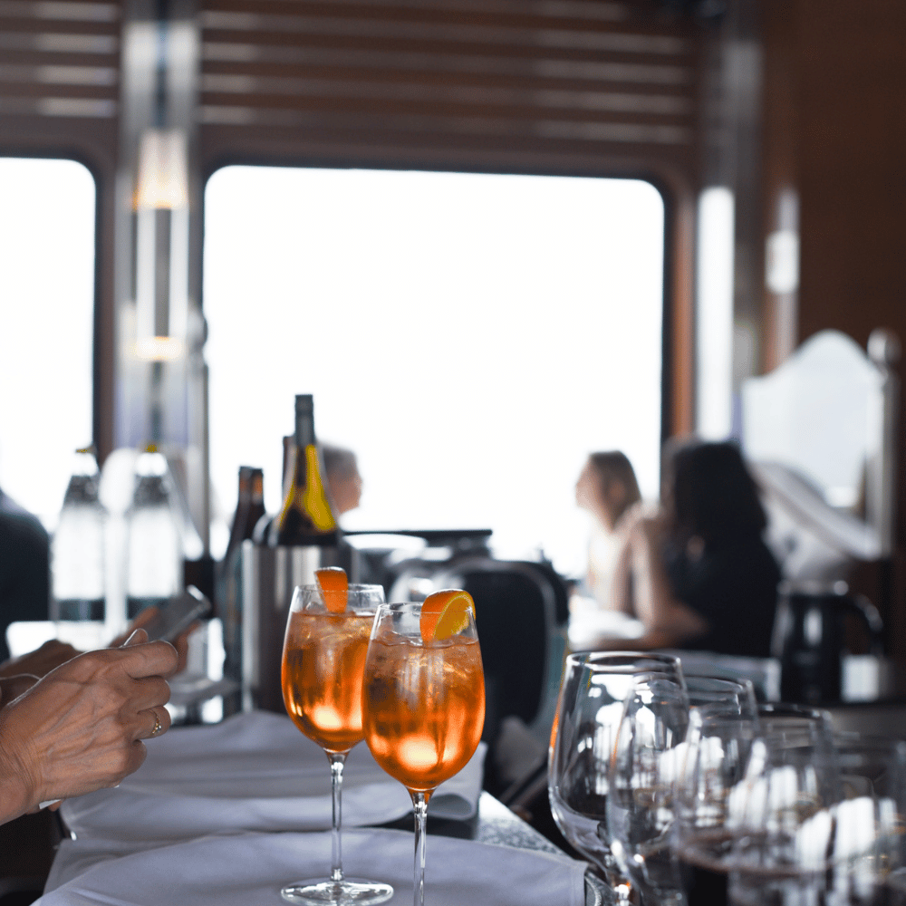 Croisière \"Apér'eau\" et cocktail pour 2 personnes - Escapades Memphrémagog