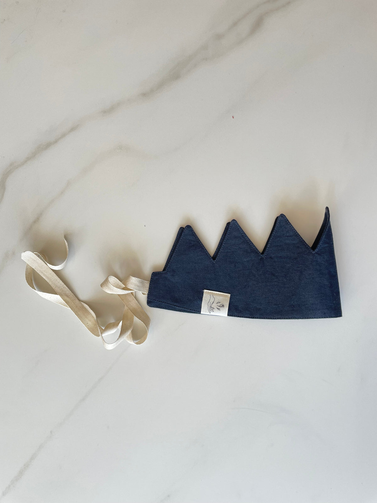 Linen Crown