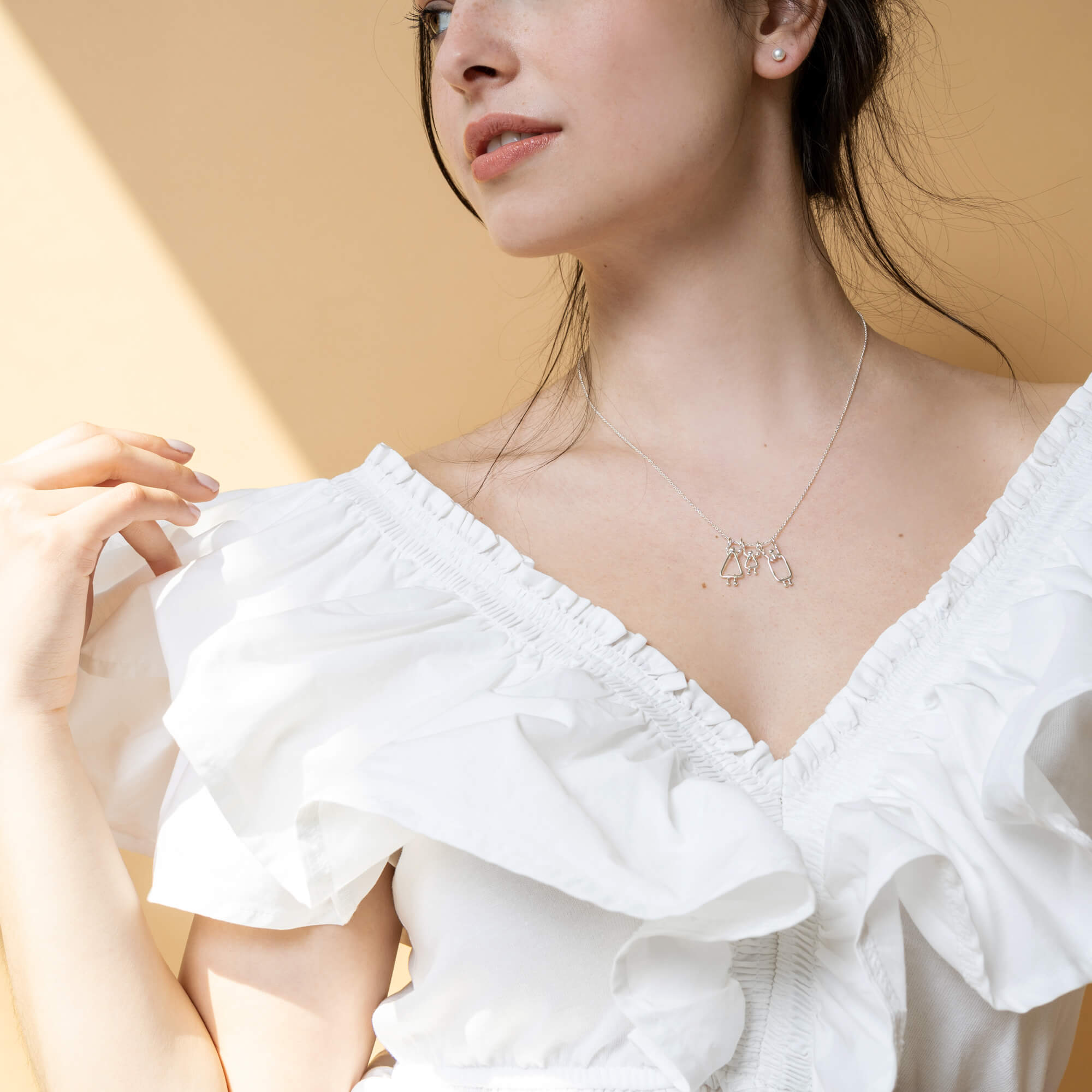 Jewelry for a mom of a girl - Birth necklace for a new mom
