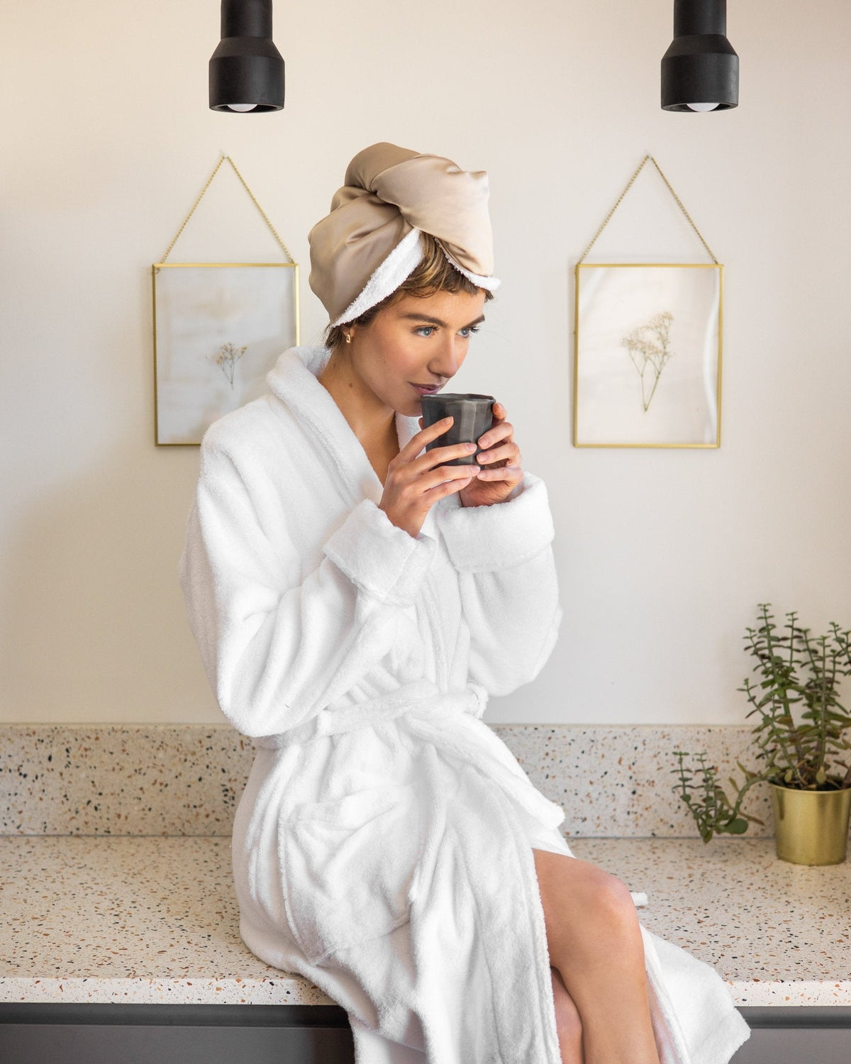 Serviette en bonnet pour les cheveux